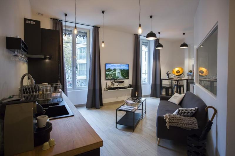 Suite Garibaldi Cosy Et Design Лион Екстериор снимка